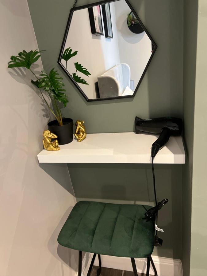 Peaceful & Stylish Brighton Studio Apartment Buitenkant foto